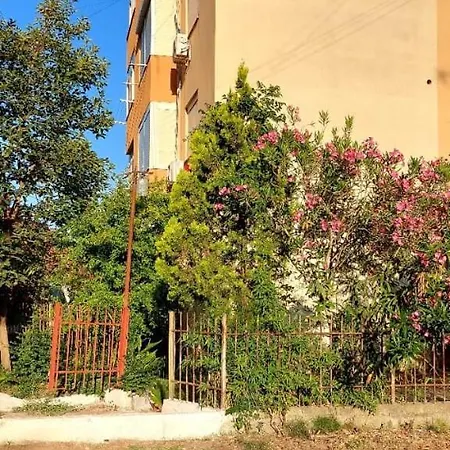Al Mare - Mali I Robit- Golem Apartment Golem (Tirana)